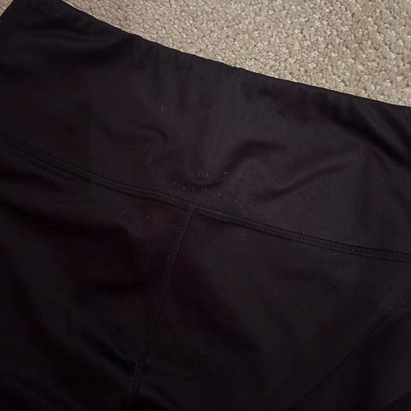 Peloton X Kali retro crop leggings black - Picture 4 of 4